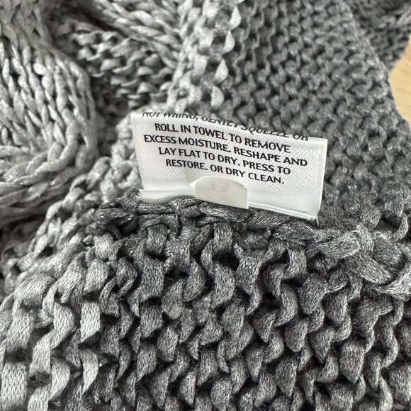 Eileen Fisher Cropped Cardigan Large Gray Open Knit Viscose Blend CJ-2142 - Picture 8 of 8